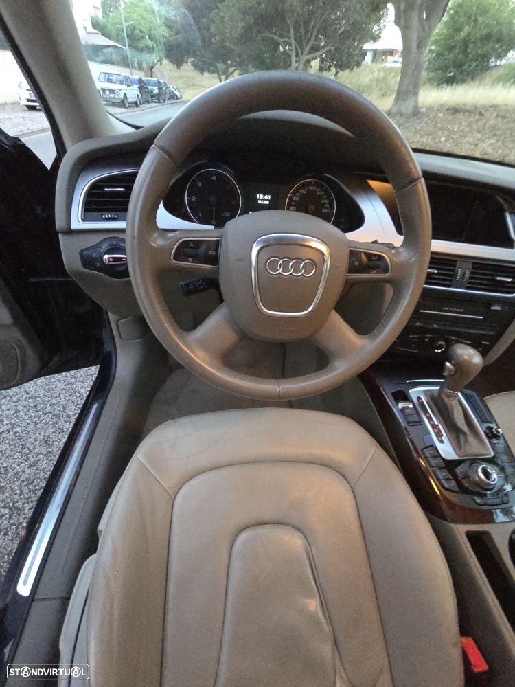 Audi A4 Avant 2.0 TDI Sport Multitronic - 25