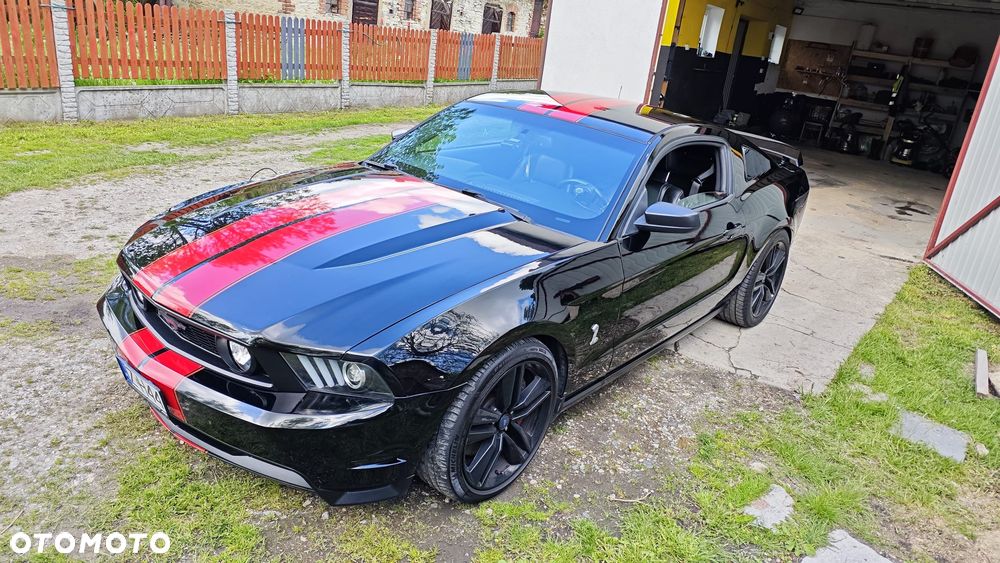 Ford Mustang - 6