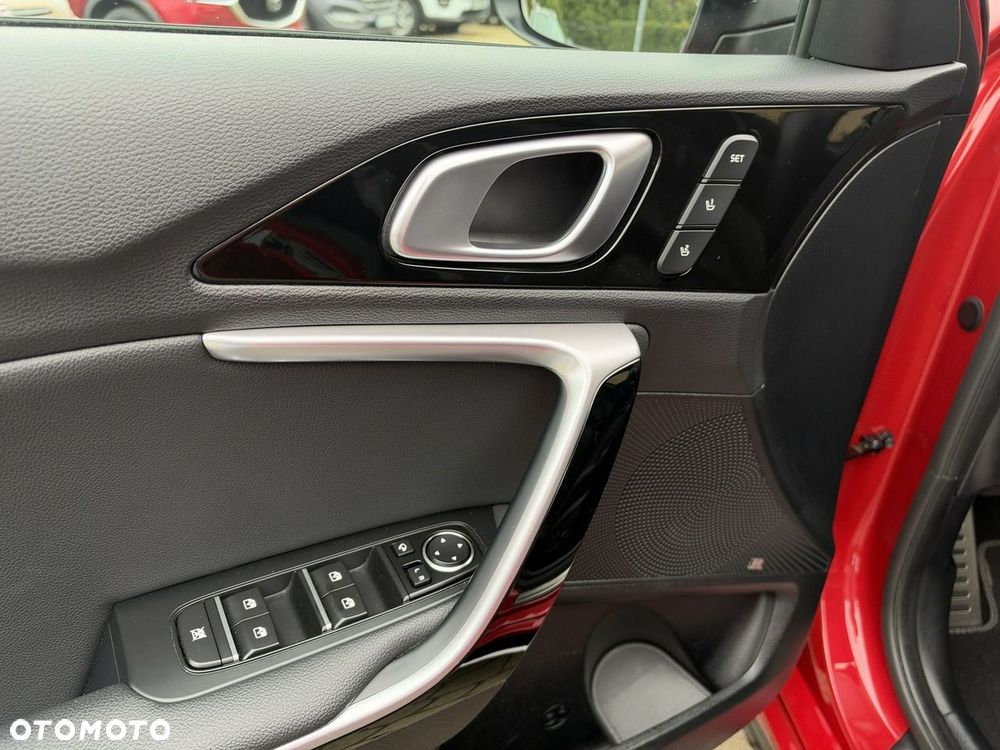 Kia ProCeed 1.4 T-GDI GT Line - 22
