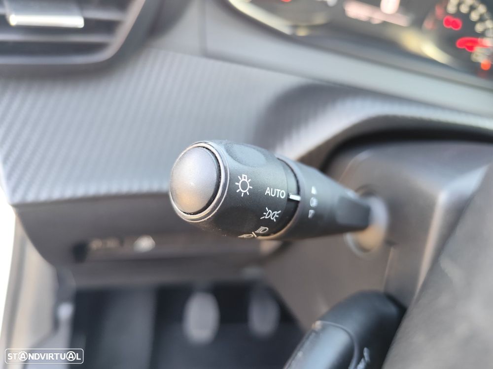 Peugeot 208 1.5 BlueHDi Allure Pack - 20