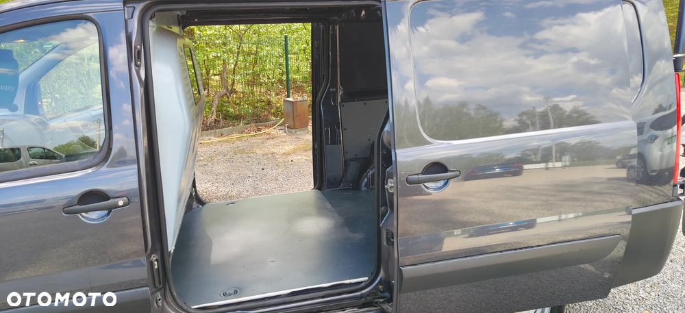 Toyota PROACE - 16