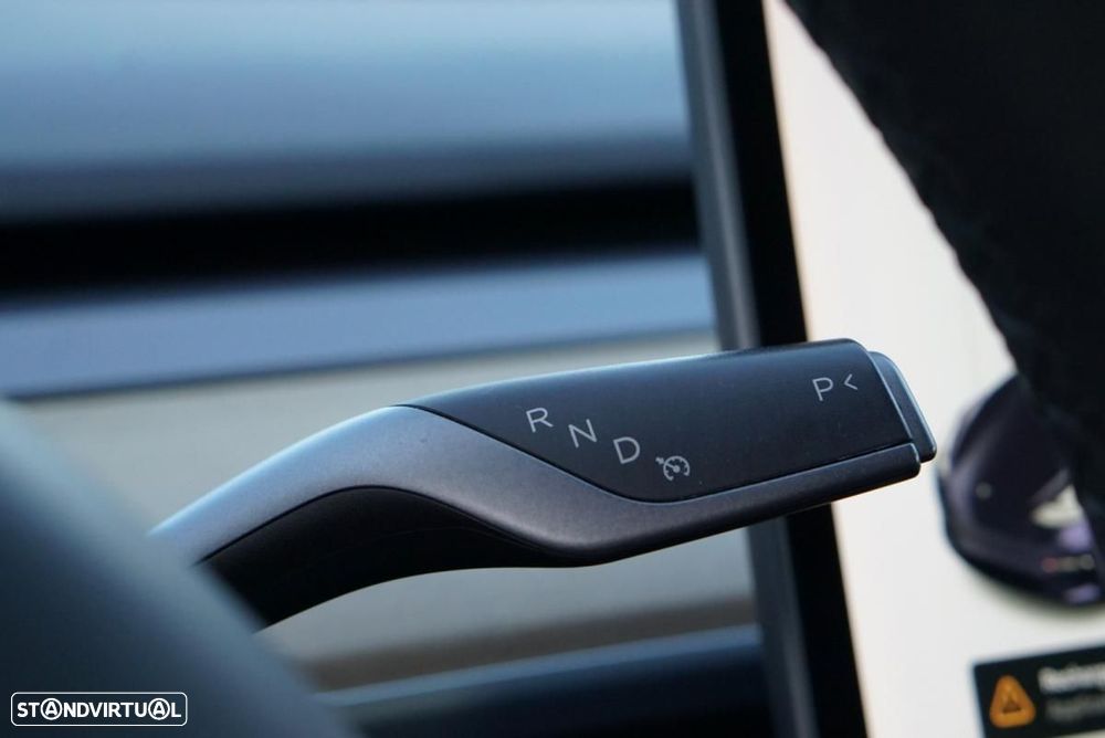 Tesla Model 3 Long Range AWD Dual Motor - 36