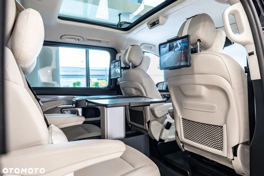 Mercedes-Benz Klasa V 300 d 4-Matic 9G-Tronic Exclusive (d³ugi) - 38