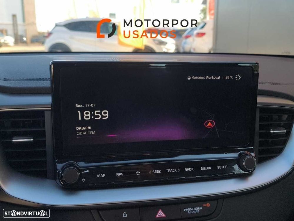 Kia XCeed 1.0 T-GDi Dynamic — fotografia 19