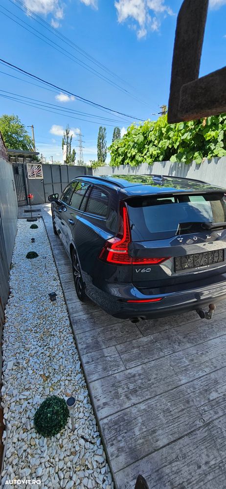 Volvo V60 B3 MHEV AT Core - 5