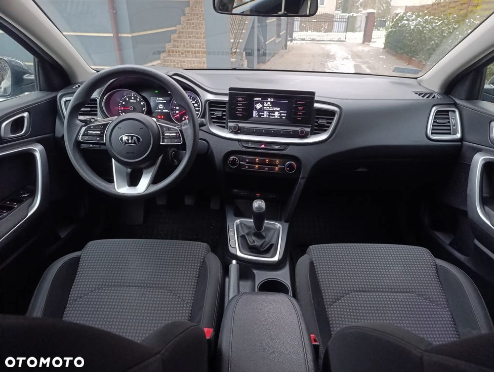 Kia Ceed 1.0 T-GDI M - 14