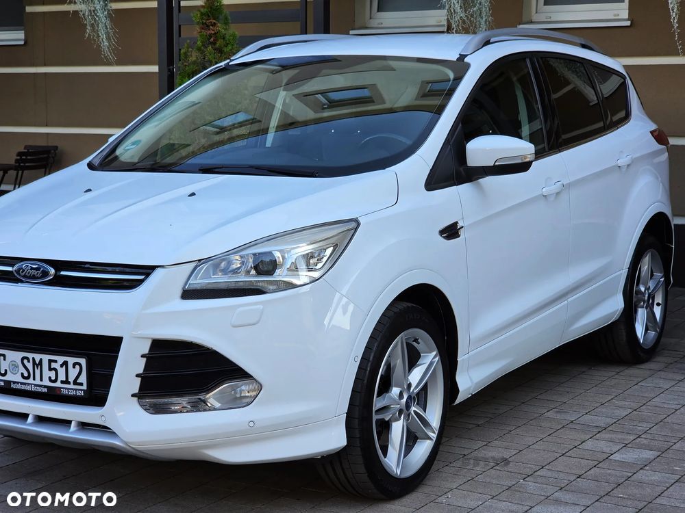 Ford Kuga 2.0 TDCi 2x4 ST-Line - 19