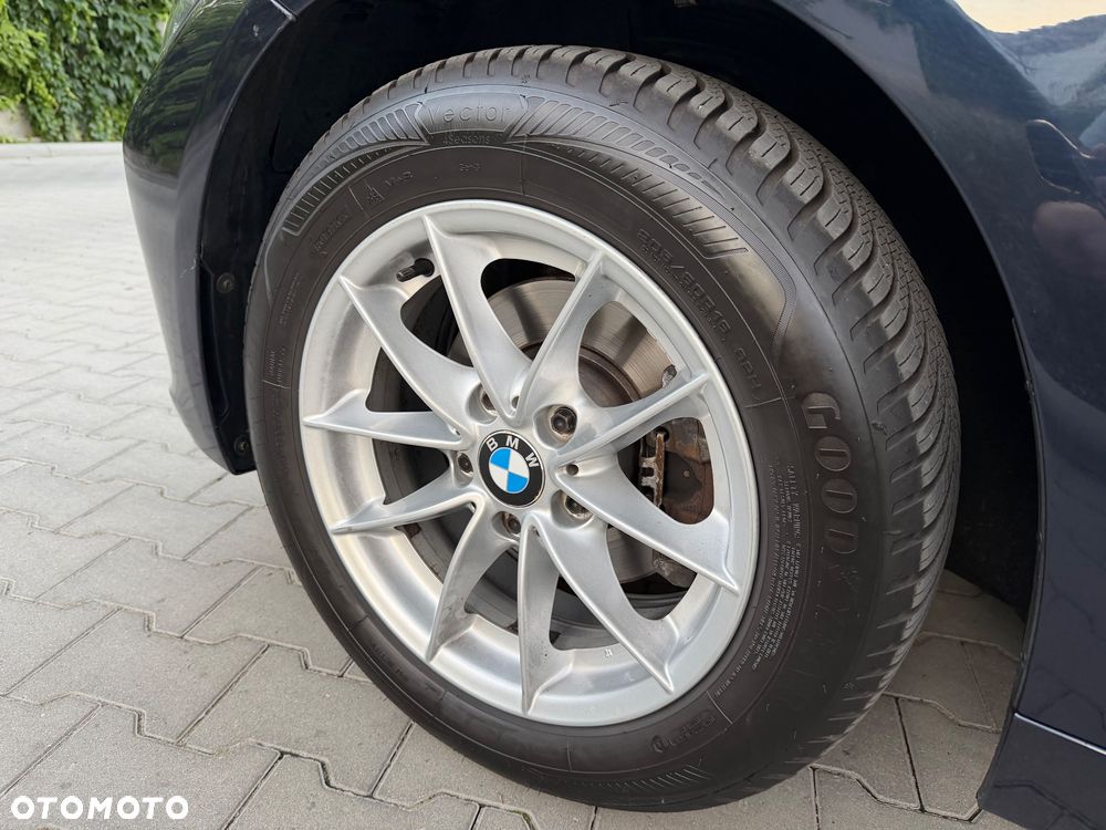 BMW Seria 3 316i - 23