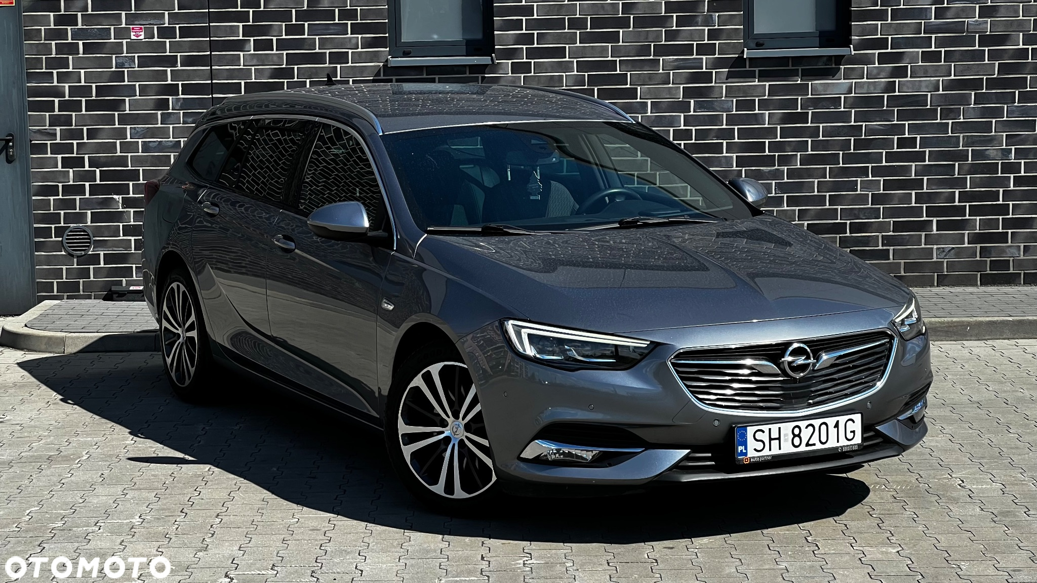 Opel Insignia - 8
