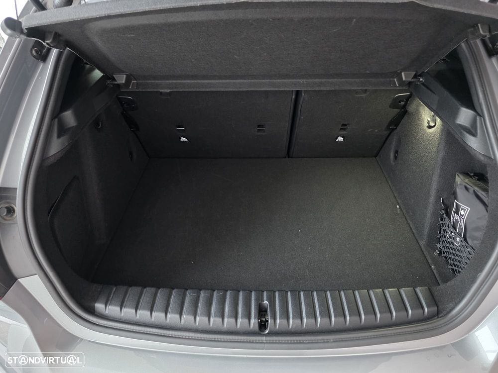 BMW 116 d Pack Desportivo M Auto - 8