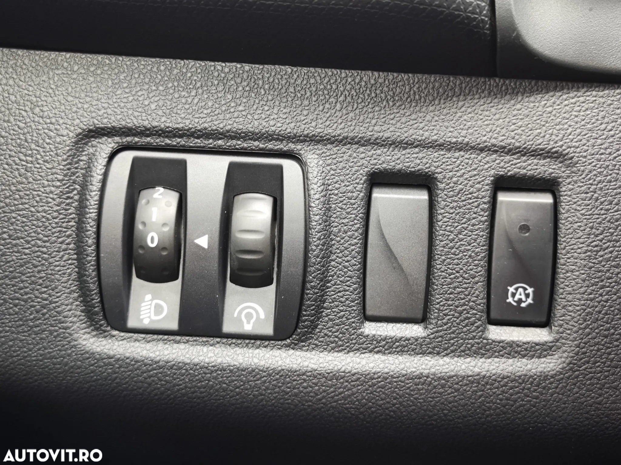 Renault Clio - 26