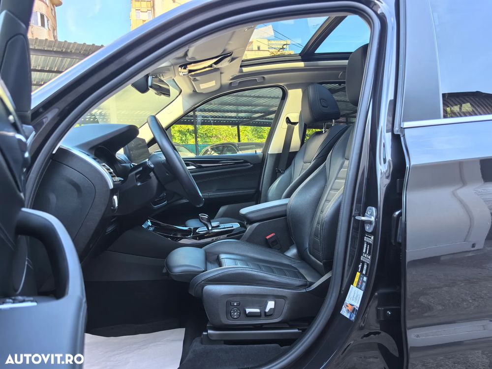 BMW X3 xDrive30e Aut. Luxury Line - 7