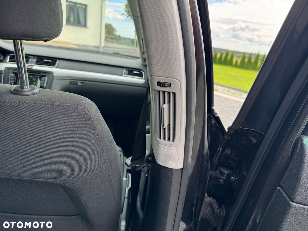 Skoda Superb 2.0 TDI Elegance - 24