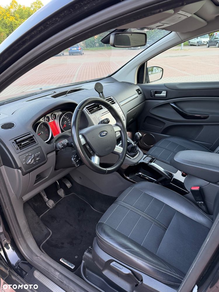 Ford Kuga 2.0 TDCi Titanium S - 9