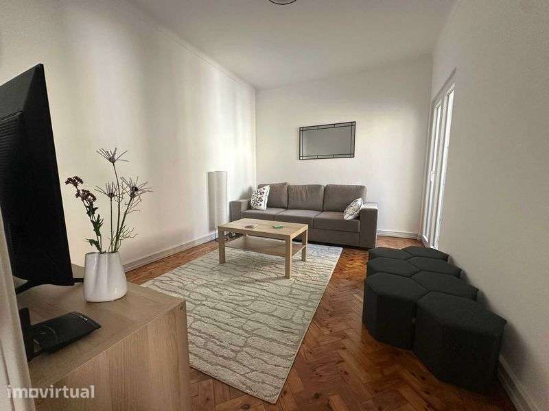 Apartamento T3 renovado no centro de Tomar - Grande imagem: 5/12