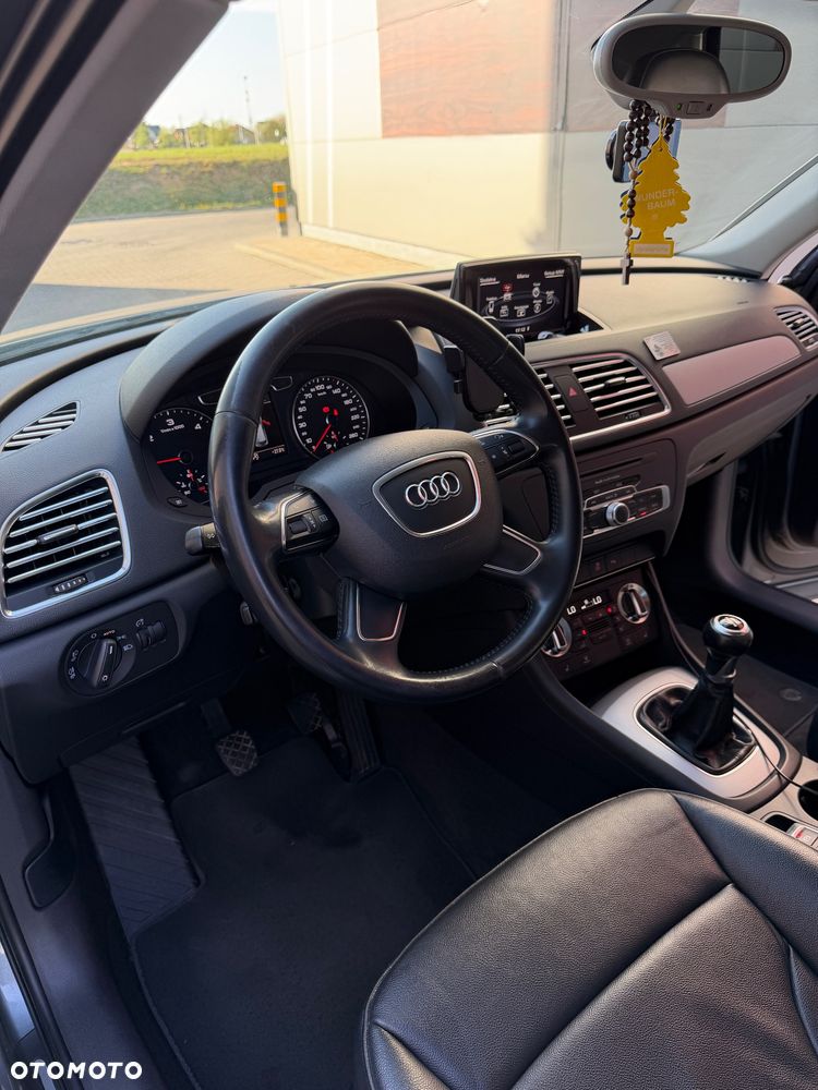 Audi Q3 - 16