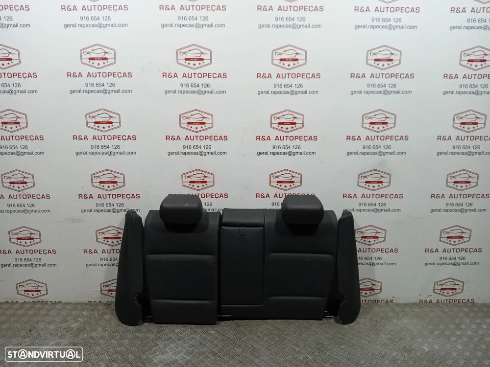 Conjunto de Bancos BMW Série 3 E92 em Pele Original - 17