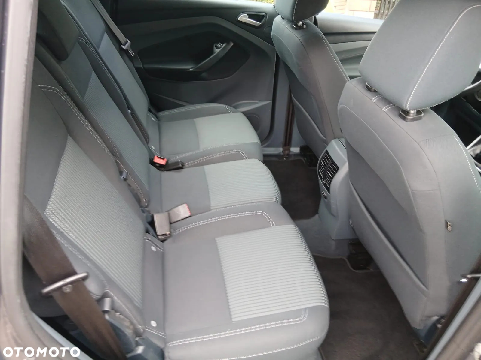 Ford C-MAX 1.0 EcoBoost Start-Stopp-System Champions Edition - 33