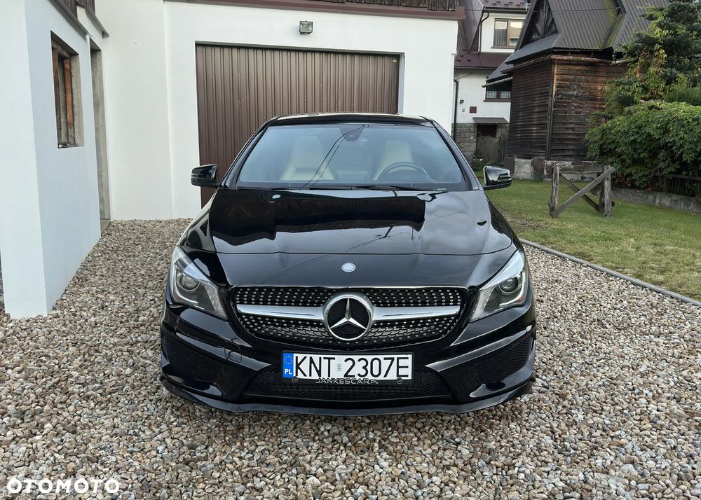 Mercedes-Benz CLA 250 4Matic 7G-DCT AMG Line - 3