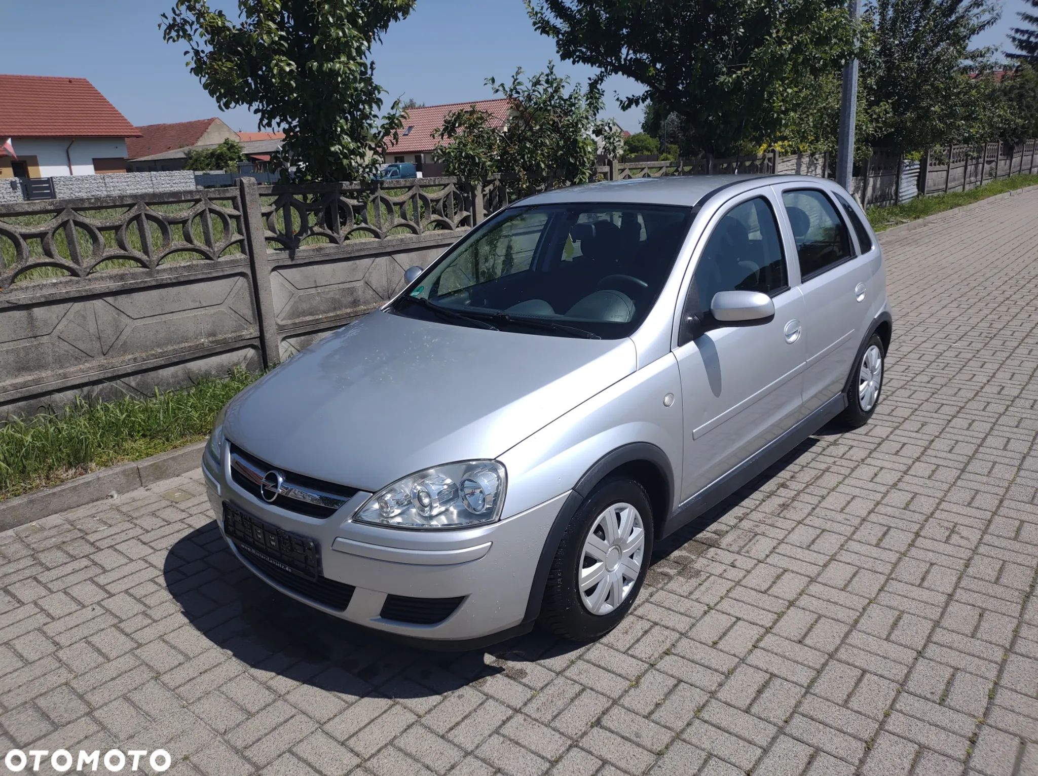 Opel Corsa 1.2 16V Energy - 1