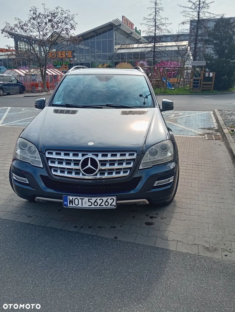 Mercedes-Benz ML - 6
