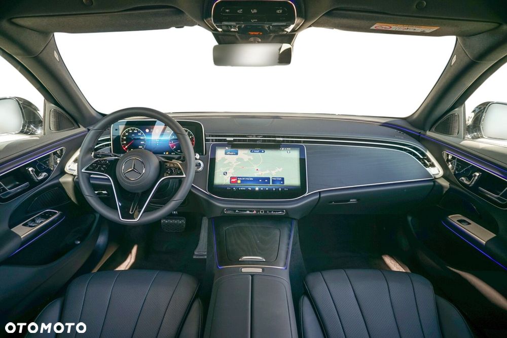 Mercedes-Benz Klasa E 200 mHEV 4-Matic Avantgarde 9G-Tronic - 7