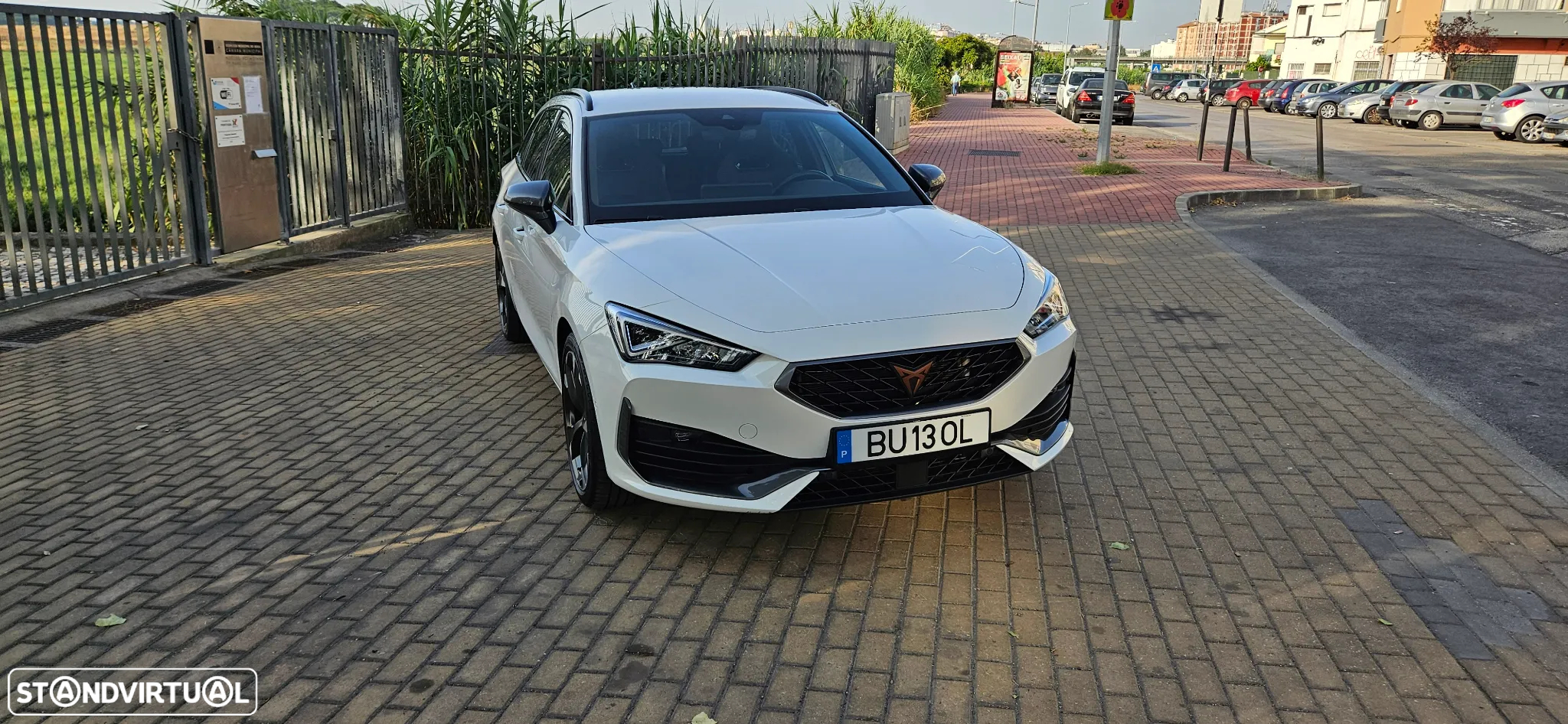 Cupra Leon ST 1.4 e-Hybrid MID DSG - 5