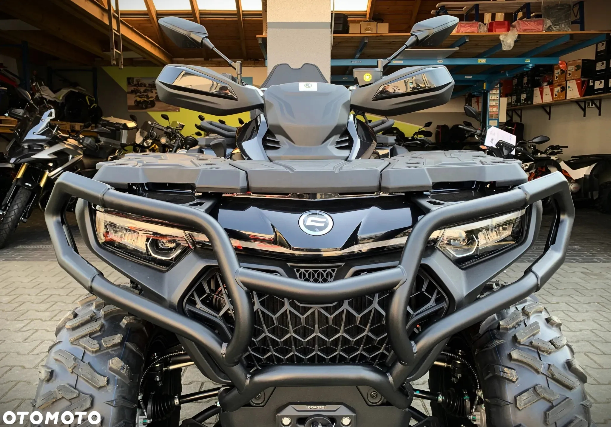 CFMoto CForce
