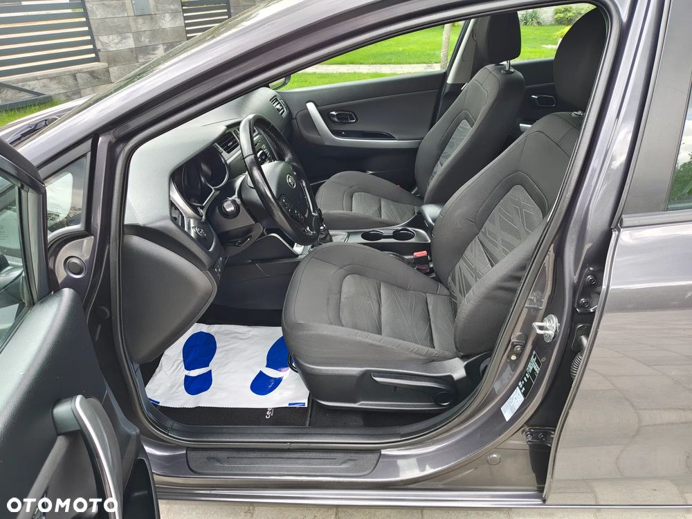 Kia Ceed 1.4 CVVT Attract - 11