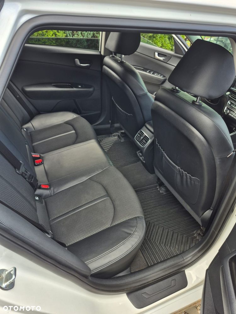 Kia Optima 1.7 CRDI XL DCT - 16