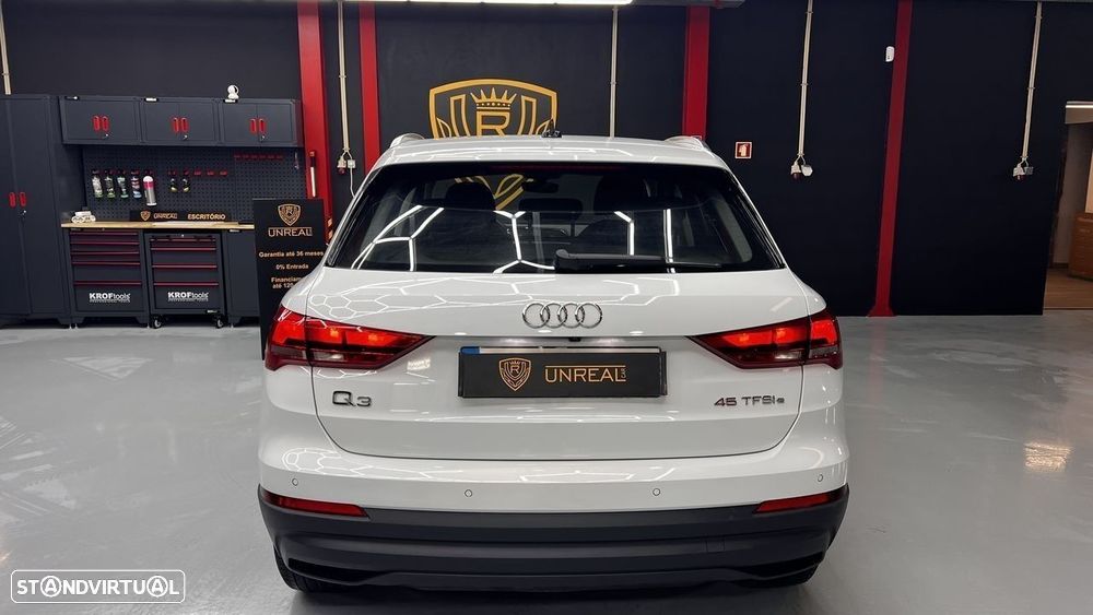 Audi Q3 45 TFSIe S tronic - 4