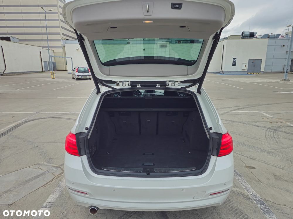 BMW Seria 3 318d Advantage - 15