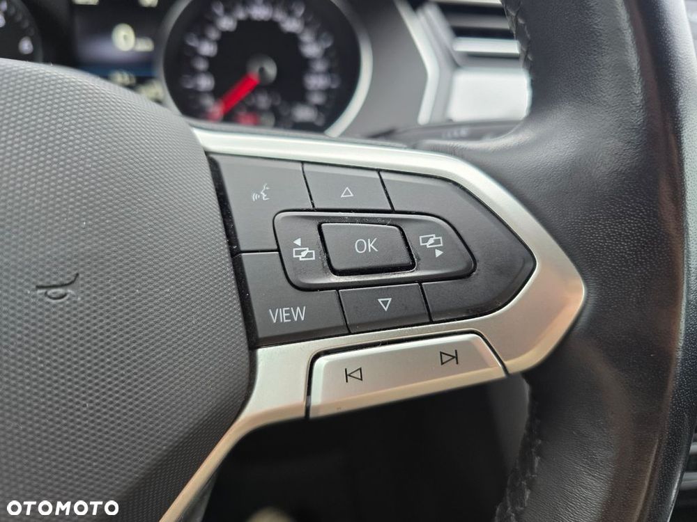 Volkswagen Passat 2022