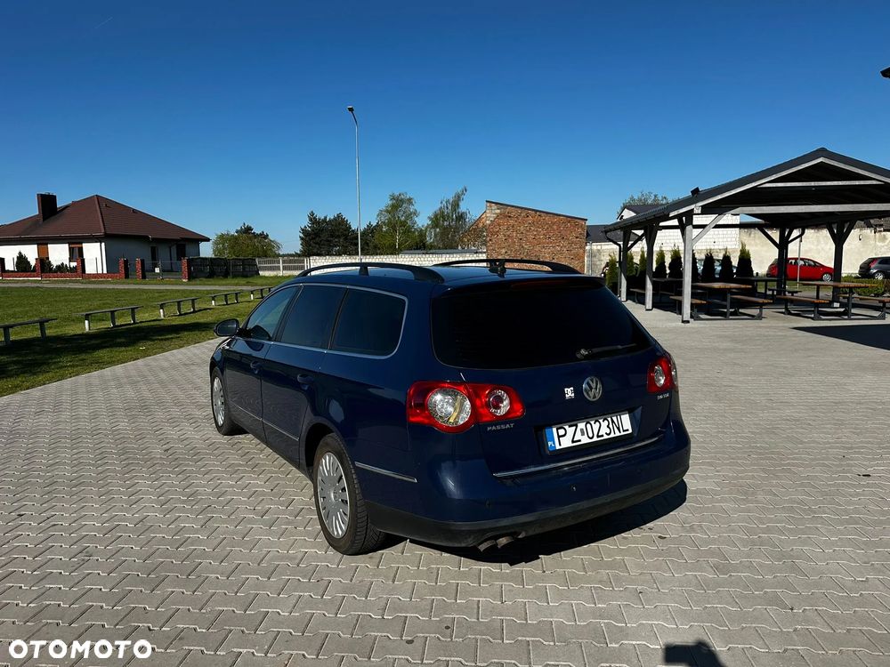 Volkswagen Passat - 3