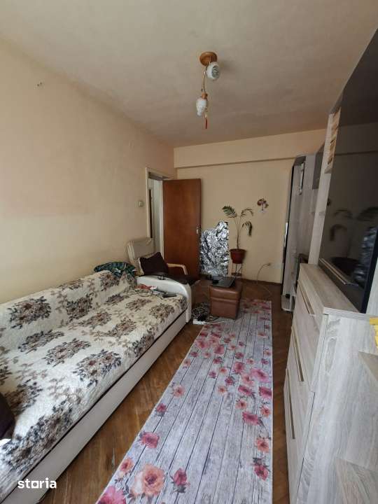 Apartament 4 camere, et. 1,  100 mp utili, strada Moldovei - Imagine principală: 5/10