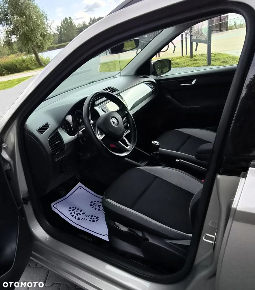 Skoda Fabia 1.2 TSI Edition - 27