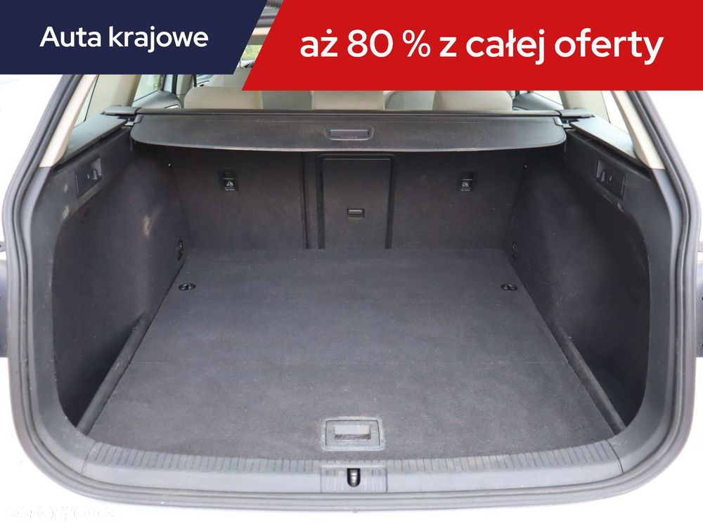 Volkswagen Golf Variant - 16