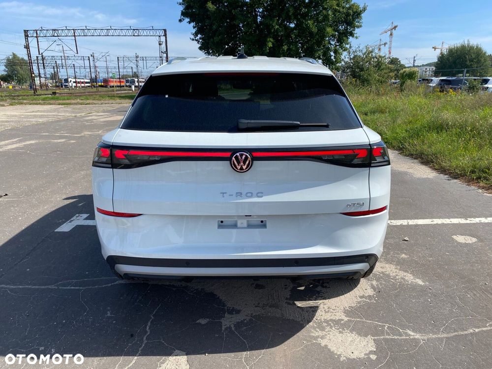 Volkswagen T-Roc 1.5 eTSI Style DSG - 6