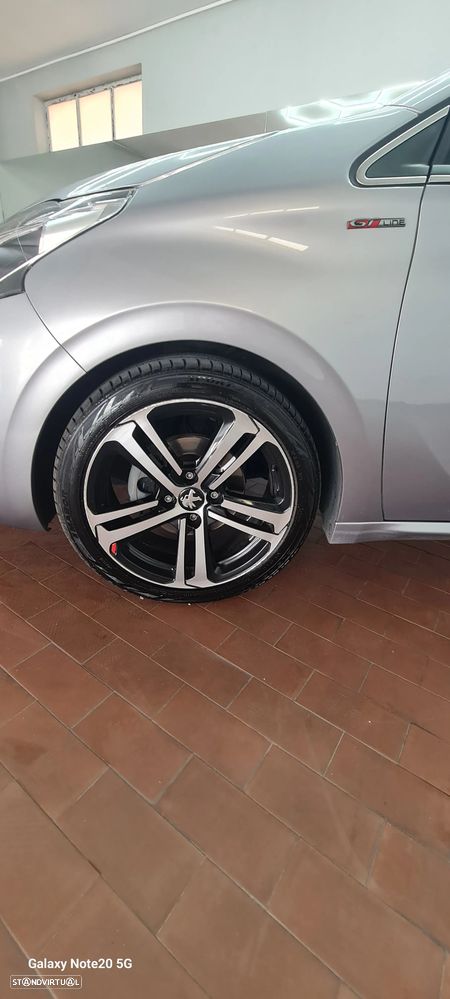 Peugeot 208 1.2 PureTech GT Line - 12