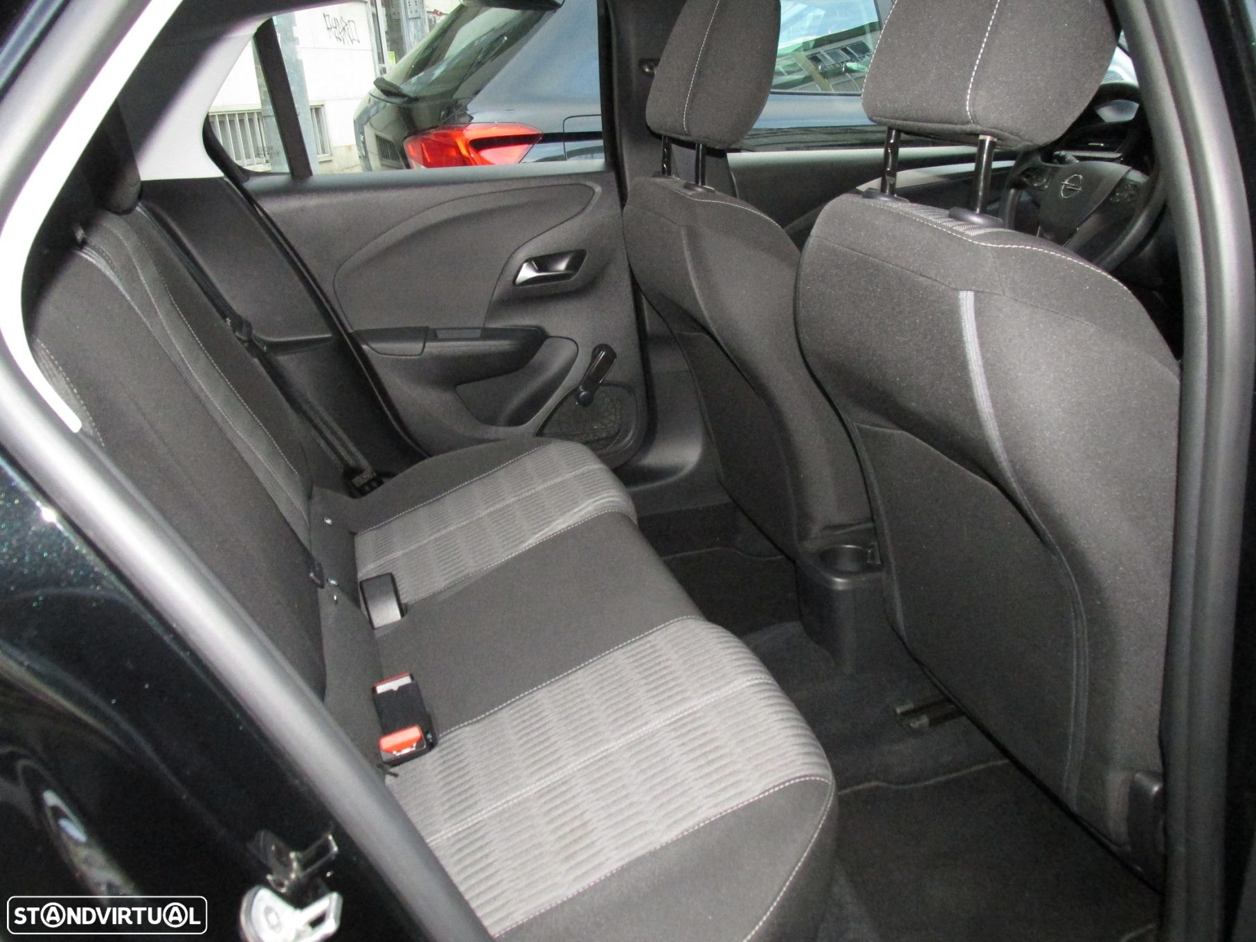 Opel Corsa 1.2 Edition - 18