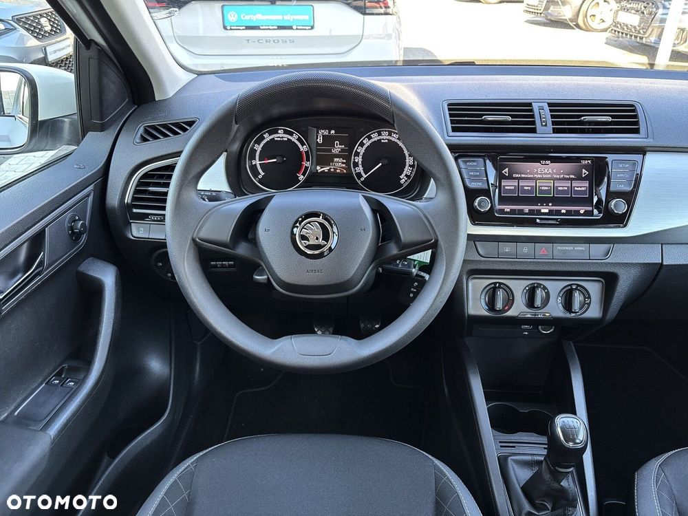 Skoda Fabia - 17