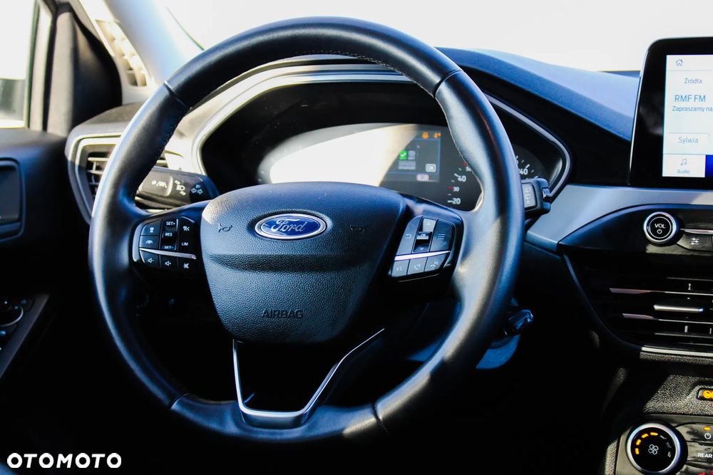 Ford Focus 1.5 EcoBlue Start-Stopp-System COOL&CONNECT - 24