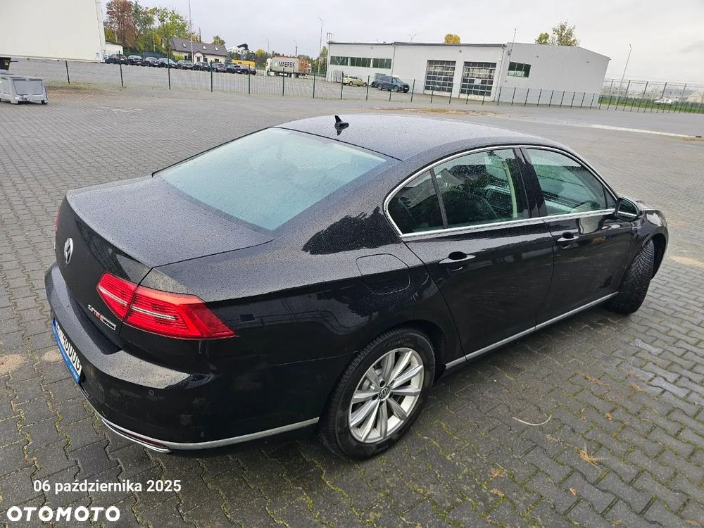 Volkswagen Passat 2.0 TDI Bi-Turbo BMT 4Mot Highline DSG - 20