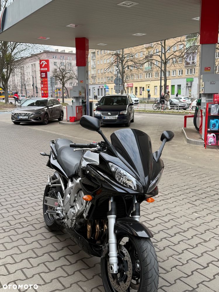Yamaha FZ6 - 2