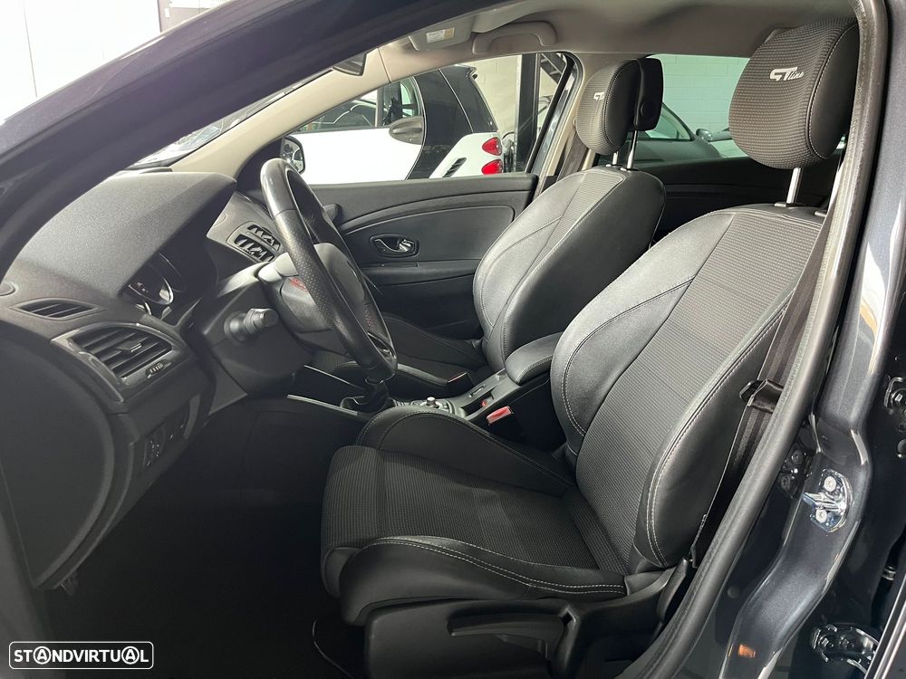 Renault Mégane Sport Tourer 1.5 dCi GT Line SS - 10