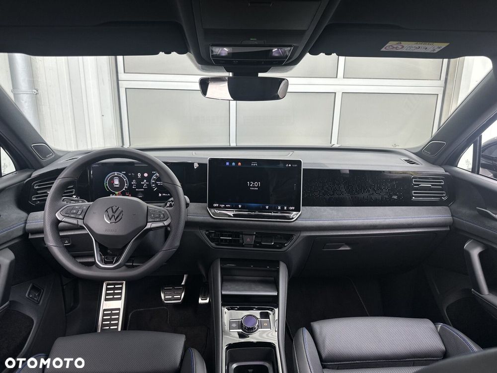 Volkswagen Tiguan - 15