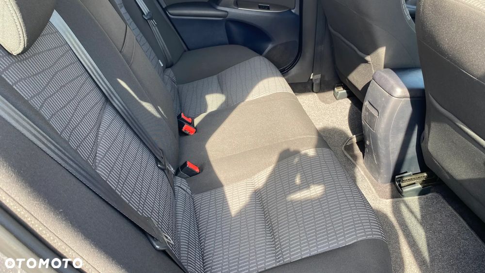 Toyota Avensis 1.8 Edition - 11