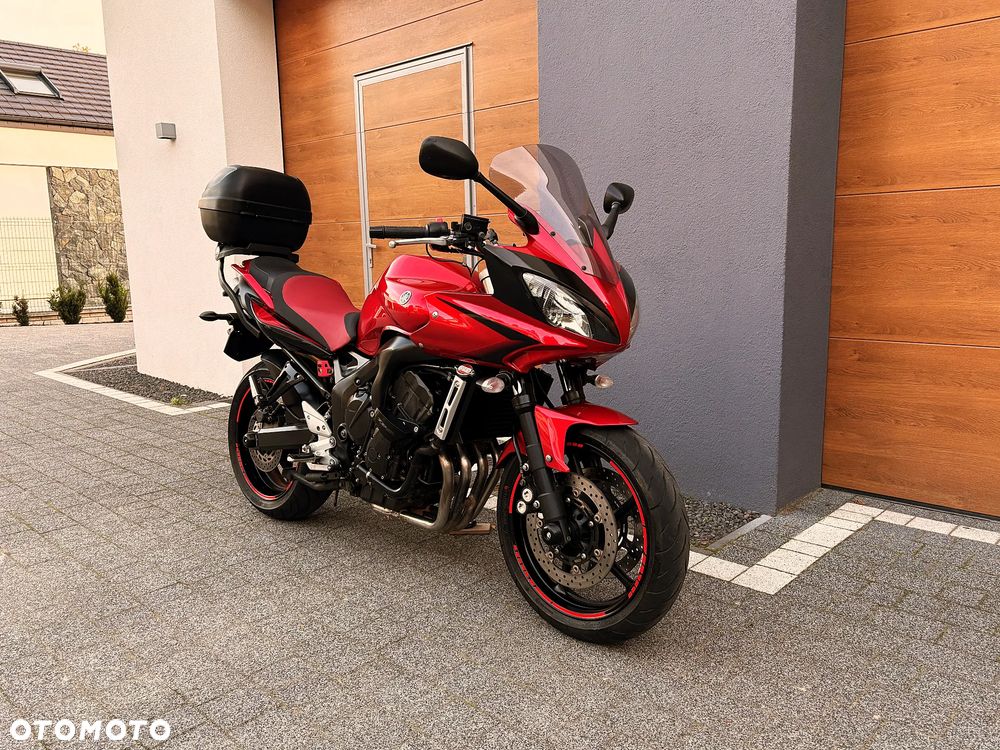 Yamaha FZ6