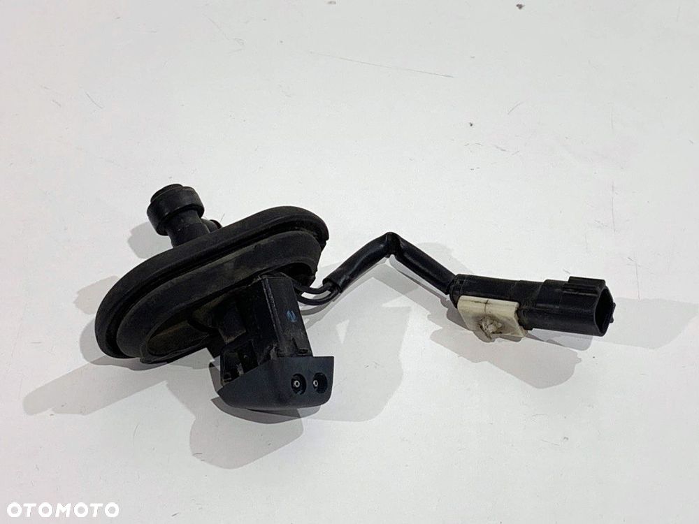 DYSZA SPRYSKIWACZA SZYB  VOLVO S80 II (124) 2006 - 2016 4.4 V8 AWD 232 kW [316 KM] benzyna 2006 - - 1