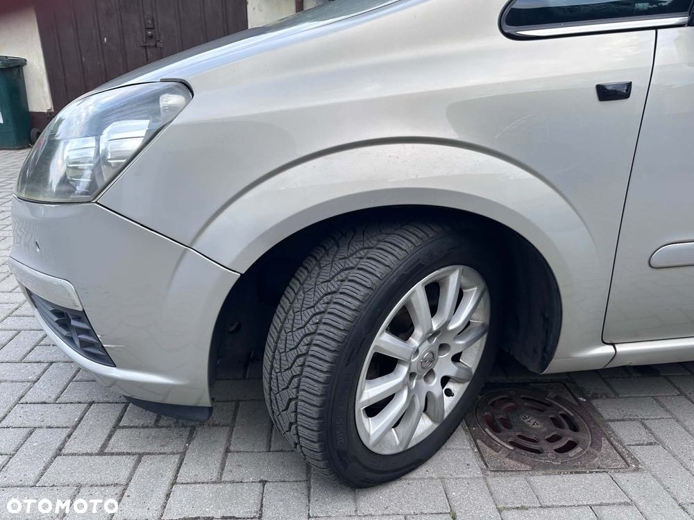Opel Zafira 2007 photo 3